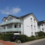 Strandnahe Fewos Mit Balkon, Meernixe, * Binz