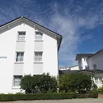 Strandnahe Fewos Mit Balkon, Meernixe, * Binz
