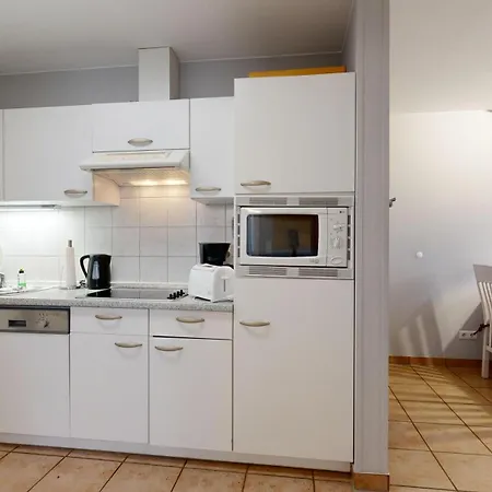 Strandnahe Fewos Mit Balkon, Meernixe, شقة