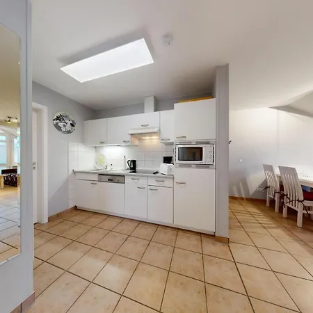 Strandnahe Fewos Mit Balkon, Meernixe, شقة