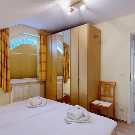 Strandnahe Fewos Mit Balkon, Meernixe, شقة *